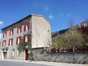 Appartement spacieux près de Tournemire - 90 m²